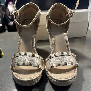 Size 9 Marc fisher spiked wedges. Like new